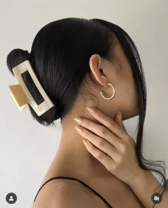 Idée coiffure chignon simple et rapide